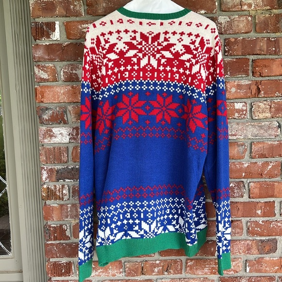 Festive Santa ugly Christmas Sweater size XL - Picture 3 of 4
